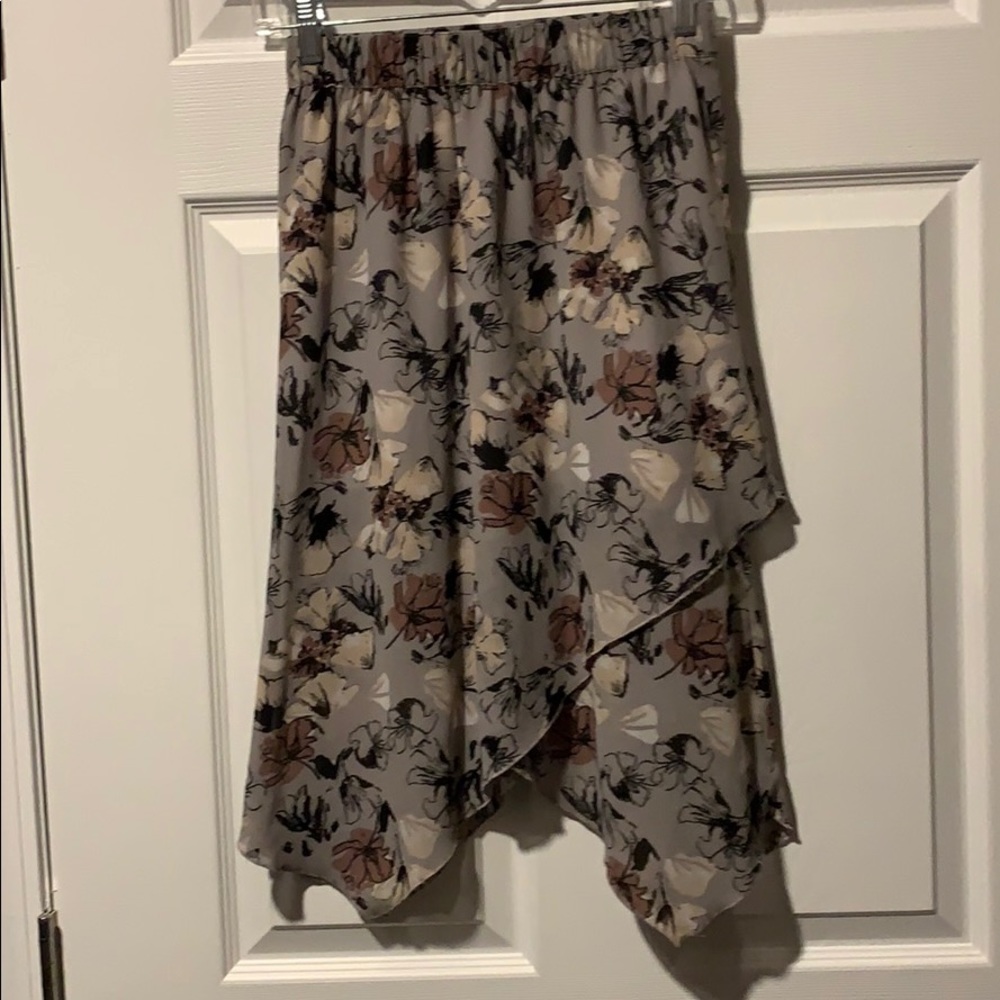 Women’s flowing asymmetrical skirt